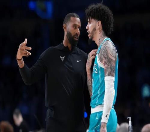 萨拉赫制胜,球助力利物,浦逆袭夺冠,500足球比分,500体育即时比分,500体育比分网,比分直播