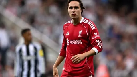 赖因德斯将续约AC米兰，罗马诺公布签约消息