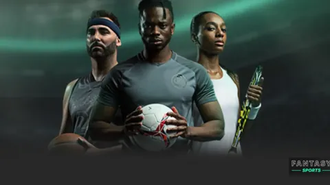 贝林厄姆父亲观摩儿子训练，随性坐姿成焦点