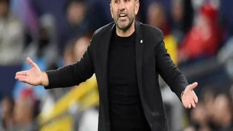 墨尔本联对阵跳蚁巅峰之战：昨晚3-0完胜，NBL信心赛精彩解析！